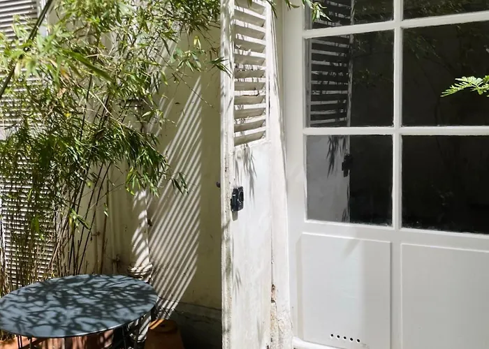 Chic Neighborhood Charming Courtyard Studio 7Th